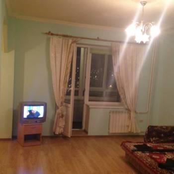 Сдается 1-комнатная квартира, 44 м²