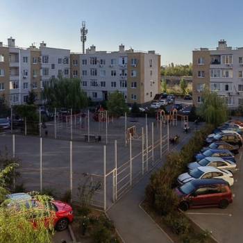 Продается 3-х комнатная квартира, 63,8 м²