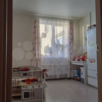 Продается 3-х комнатная квартира, 63,8 м²