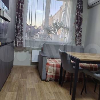 Продается 3-х комнатная квартира, 63,8 м²