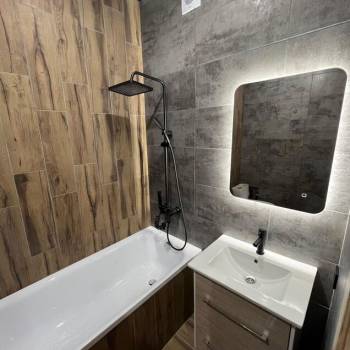 Продается 1-комнатная квартира, 35 м²