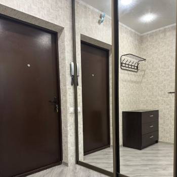 Продается 1-комнатная квартира, 42,08 м²