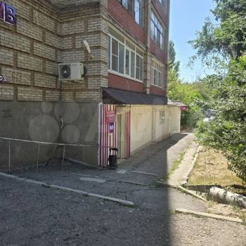 Сдается Нежилое помещение, 217 м²