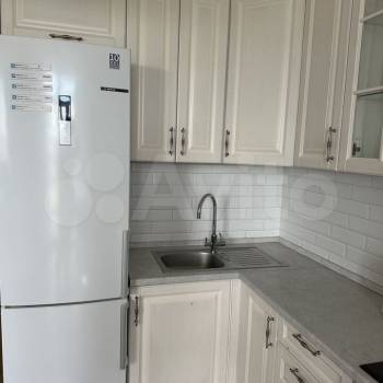 Продается 1-комнатная квартира, 51 м²