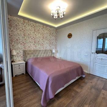 Продается 1-комнатная квартира, 51 м²