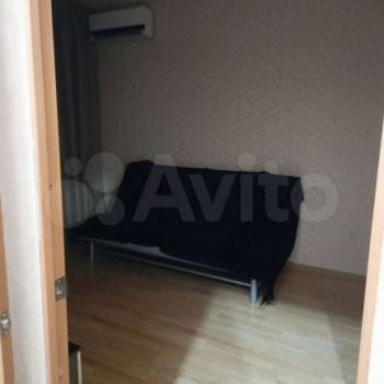 Продается 1-комнатная квартира, 24,3 м²