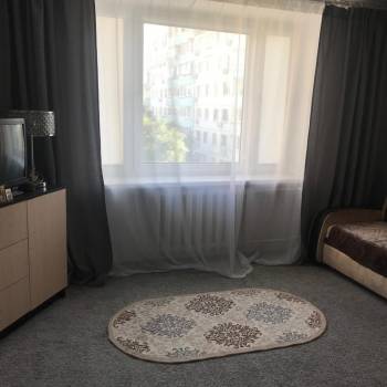 Продается 1-комнатная квартира, 37 м²