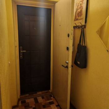 Продается 3-х комнатная квартира, 56 м²