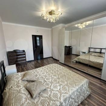 Продается 3-х комнатная квартира, 105 м²