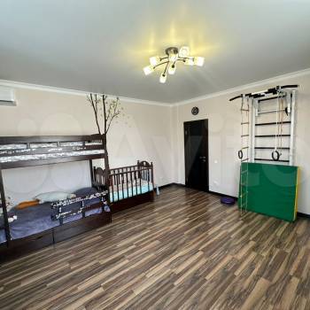 Продается 3-х комнатная квартира, 105 м²