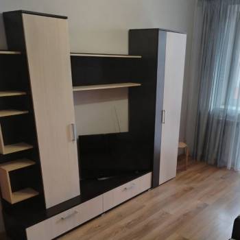 Продается 1-комнатная квартира, 37 м²