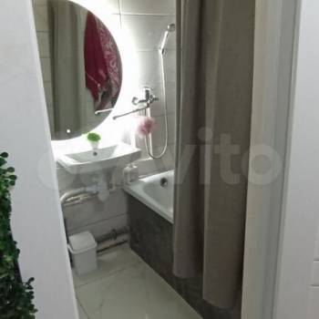 Продается 1-комнатная квартира, 44,7 м²