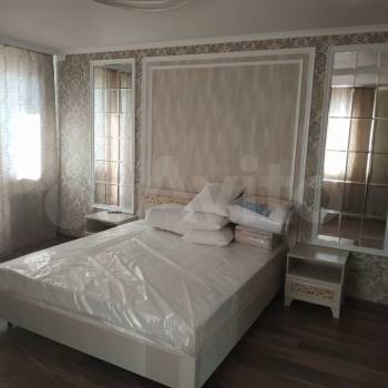 Продается 2-х комнатная квартира, 117 м²