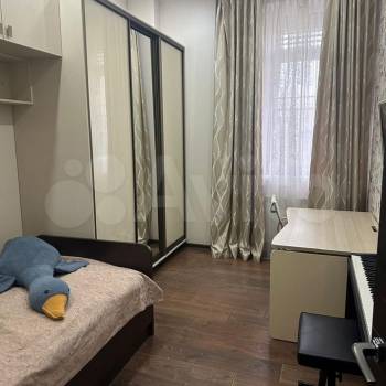 Продается Многокомнатная квартира, 113 м²