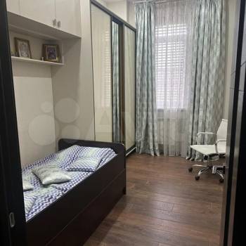 Продается Многокомнатная квартира, 113 м²