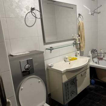 Продается 1-комнатная квартира, 49,5 м²