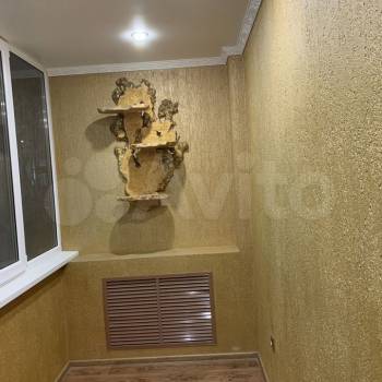 Продается Многокомнатная квартира, 102 м²