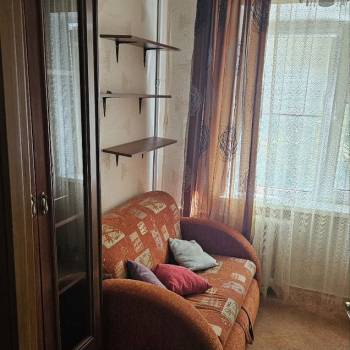 Сдается Многокомнатная квартира, 50 м²