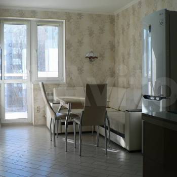 Продается 1-комнатная квартира, 42,7 м²