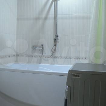 Продается 1-комнатная квартира, 42,7 м²