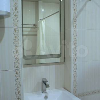 Продается 1-комнатная квартира, 42,7 м²