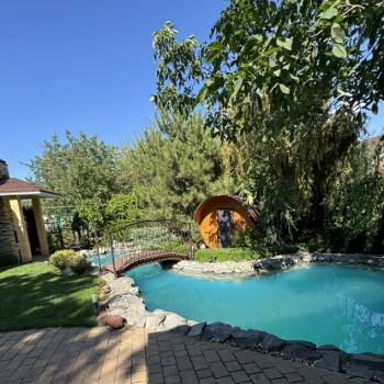 Сдается Дом, 200 м²