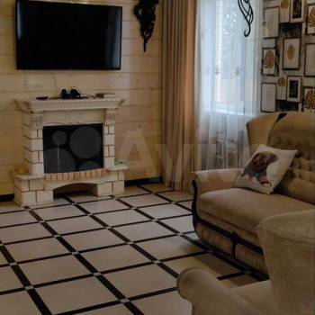 Продается Дом, 180 м²