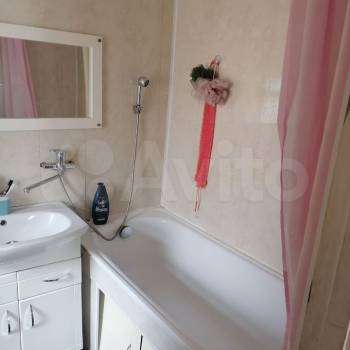 Продается 3-х комнатная квартира, 42 м²