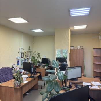 Продается Нежилое помещение, 2262 м²