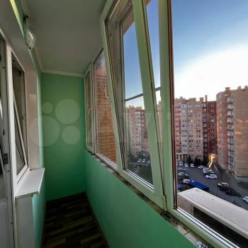 Продается 1-комнатная квартира, 53,3 м²