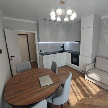 Продается 2-х комнатная квартира, 62 м²