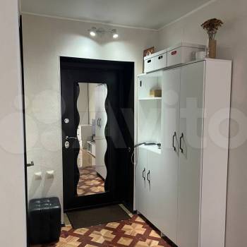 Продается 1-комнатная квартира, 27 м²