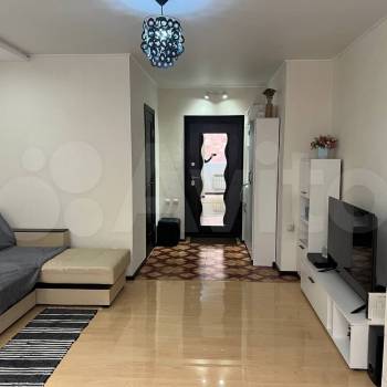 Продается 1-комнатная квартира, 27 м²