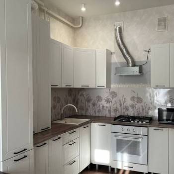 Продается 1-комнатная квартира, 37,3 м²