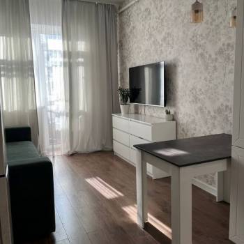 Продается 1-комнатная квартира, 37,3 м²
