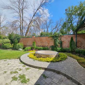 Продается Дом, 205 м²