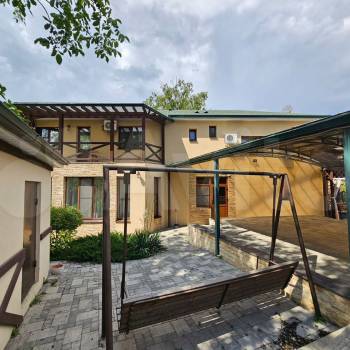 Продается Дом, 205 м²