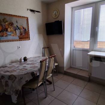 Продается 2-х комнатная квартира, 61 м²