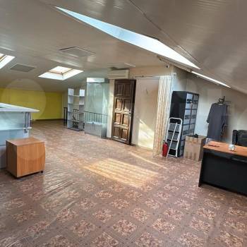 Продается Нежилое помещение, 178 м²