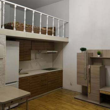 Продается 1-комнатная квартира, 44 м²
