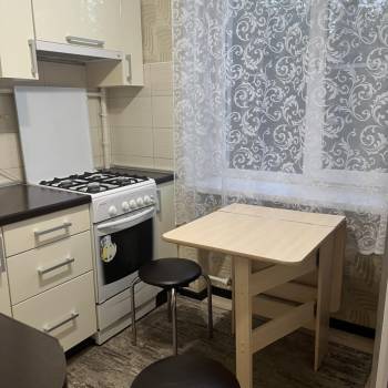 Сдается 1-комнатная квартира, 30 м²