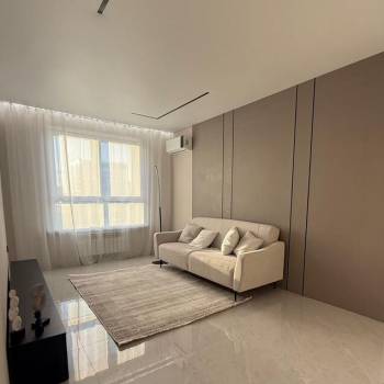 Продается 1-комнатная квартира, 40 м²