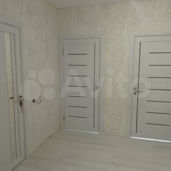 Продается 1-комнатная квартира, 37 м²