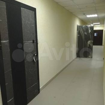 Продается 1-комнатная квартира, 37 м²