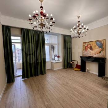 Продается 1-комнатная квартира, 30 м²