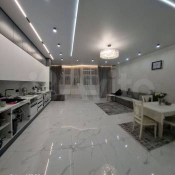 Продается 3-х комнатная квартира, 140 м²