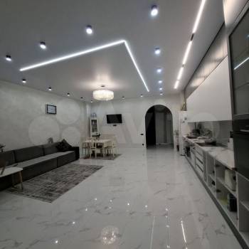 Продается 3-х комнатная квартира, 140 м²