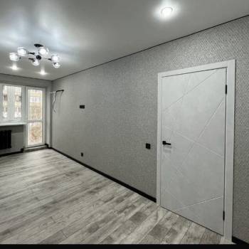 Продается 1-комнатная квартира, 37 м²