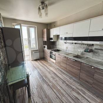 Продается 1-комнатная квартира, 39,4 м²