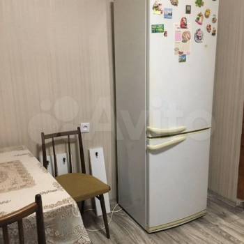 Продается 1-комнатная квартира, 36,9 м²